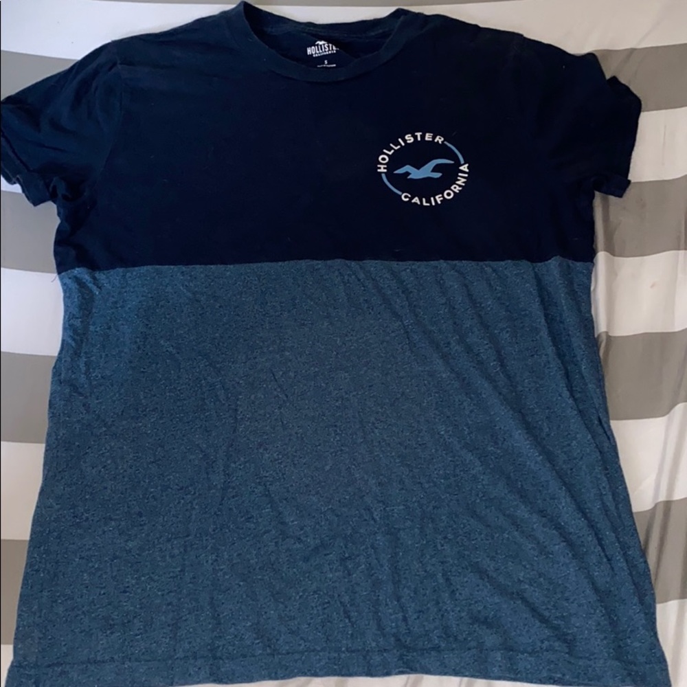 Hollister T-Shirt